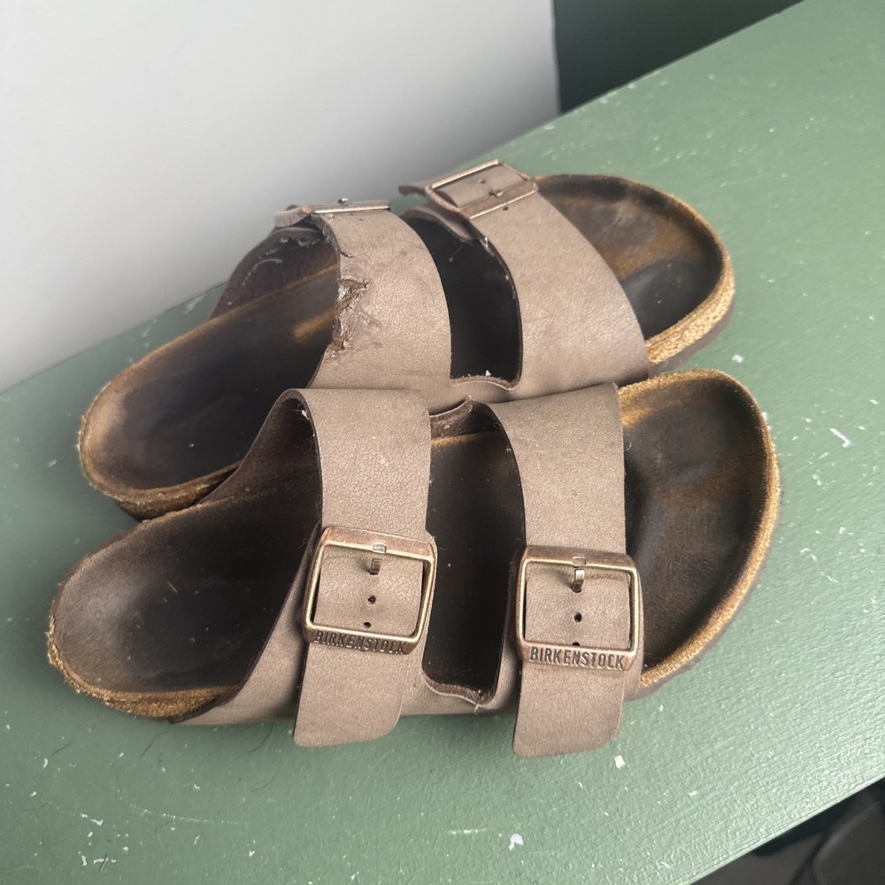 Birkenstocks Mocha Arizona Sandals - Size 36/ L6, M4